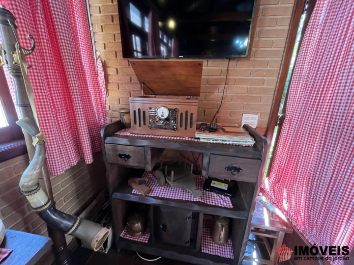 Casa Residencial para Venda - Campos do Jordão, Alto do Capivari - REF: 2811 Imagem da galeria de fotos: Casa Residencial para Venda - Campos do Jordão, Alto do Capivari - REF: 2811