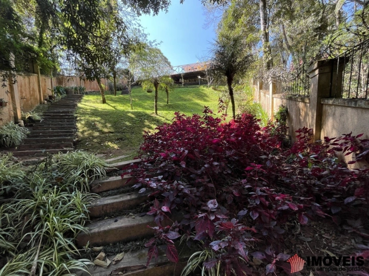 Casa Residencial para Venda - Campos do Jordão, Alto do Capivari - REF: 2811 Imagem da galeria de fotos: Casa Residencial para Venda - Campos do Jordão, Alto do Capivari - REF: 2811