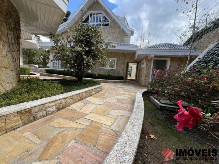 Casa Residencial para Venda - Campos do Jordão, Jardim Embaixador - REF: 2799 Imagem da galeria de fotos: Casa Residencial para Venda - Campos do Jordão, Jardim Embaixador - REF: 2799