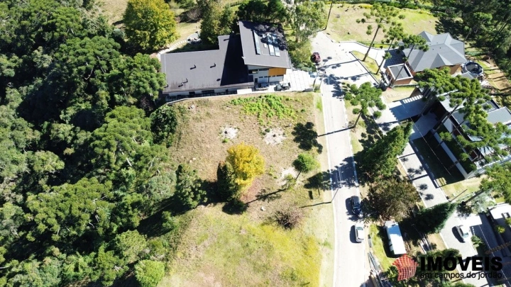 Imagem da galeria de fotos: Terreno/Lote Residencial para Venda - Campos do Jordão, Alto do Capivari - REF: 2780