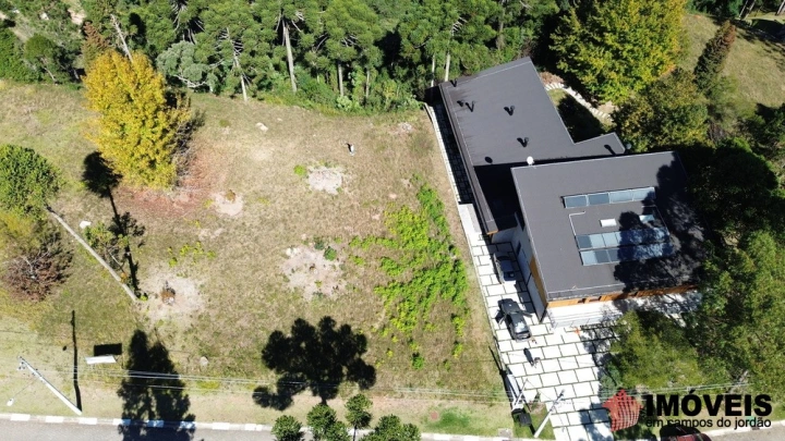 Imagem da galeria de fotos: Terreno/Lote Residencial para Venda - Campos do Jordão, Alto do Capivari - REF: 2780
