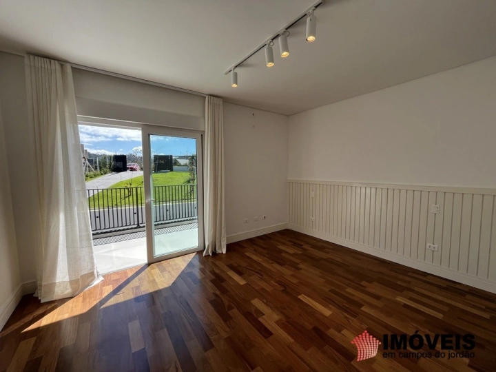 Casa Residencial para Venda - Campos do Jordão, Jardim Embaixador - REF: 2758 Imagem da galeria de fotos: Casa Residencial para Venda - Campos do Jordão, Jardim Embaixador - REF: 2758