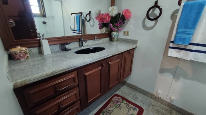 Apartamento Residencial para Venda - Campos do Jordão, Alto do Capivari - REF: 2735 Imagem da galeria de fotos: Apartamento Residencial para Venda - Campos do Jordão, Alto do Capivari - REF: 2735