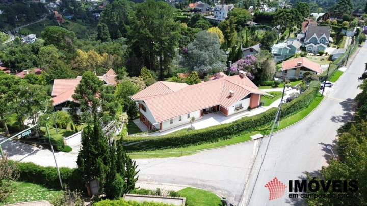 Casa Residencial para Venda - Campos do Jordão, Alto do Capivari - REF: 2729 Imagem da galeria de fotos: Casa Residencial para Venda - Campos do Jordão, Alto do Capivari - REF: 2729