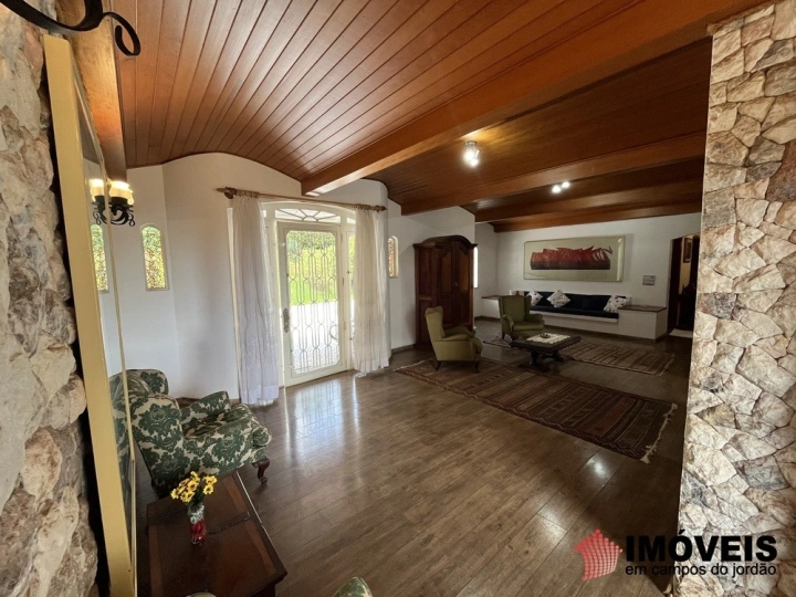 Casa Residencial para Venda - Campos do Jordão, Alto do Capivari - REF: 2729 Imagem da galeria de fotos: Casa Residencial para Venda - Campos do Jordão, Alto do Capivari - REF: 2729