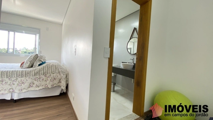 Casa Residencial para Venda - Campos do Jordão, Alto do Capivari - REF: 2709 Imagem da galeria de fotos: Casa Residencial para Venda - Campos do Jordão, Alto do Capivari - REF: 2709