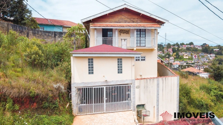 Imagem da galeria de fotos: Casa Residencial para Venda - Campos do Jordão, Vila Loly - REF: CA0144
