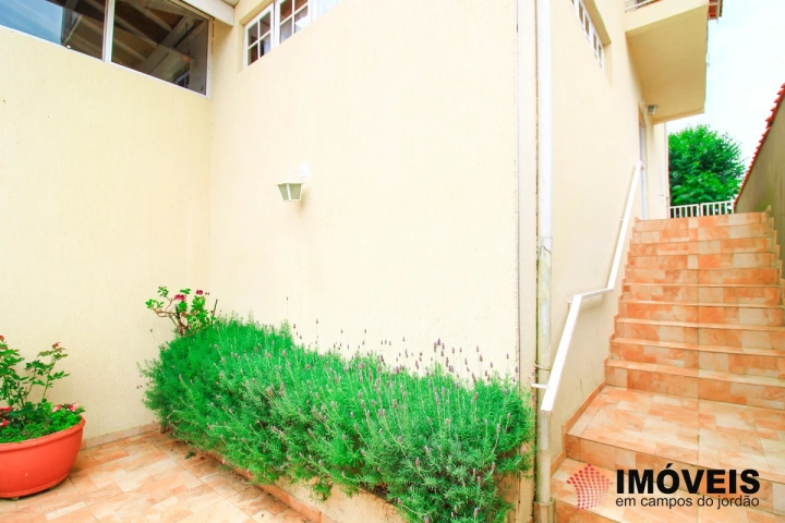 Imagem da galeria de fotos: Casa Residencial para Venda - Campos do Jordão, Vila Loly - REF: CA0144