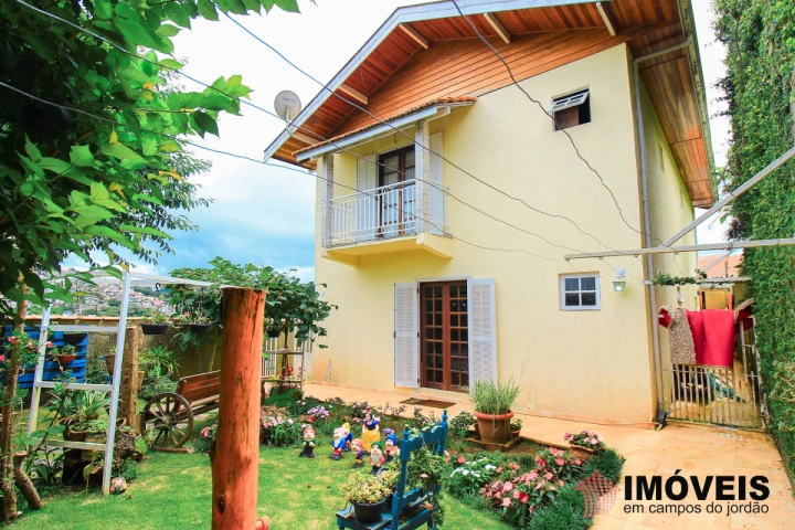 Imagem da galeria de fotos: Casa Residencial para Venda - Campos do Jordão, Vila Loly - REF: CA0144