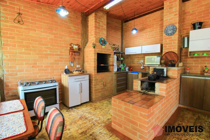 Imagem da galeria de fotos: Casa Residencial para Venda - Campos do Jordão, Vila Loly - REF: CA0144