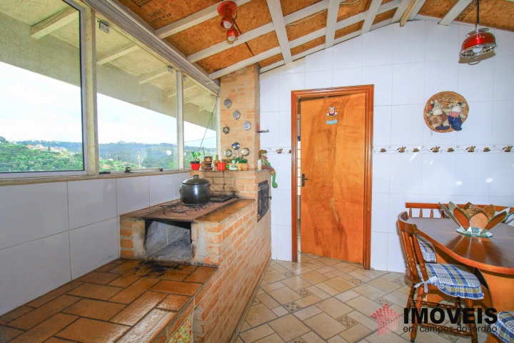 Imagem da galeria de fotos: Casa Residencial para Venda - Campos do Jordão, Vila Loly - REF: CA0144