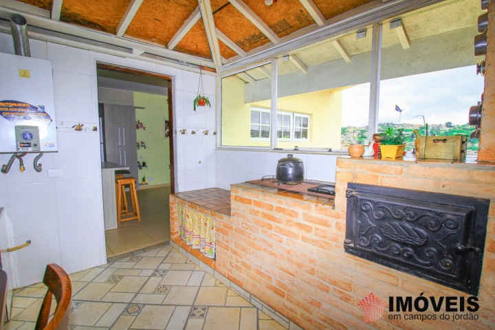 Imagem da galeria de fotos: Casa Residencial para Venda - Campos do Jordão, Vila Loly - REF: CA0144