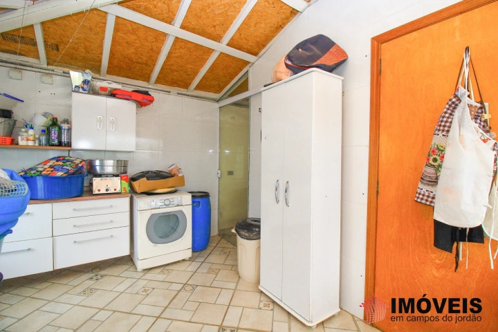 Imagem da galeria de fotos: Casa Residencial para Venda - Campos do Jordão, Vila Loly - REF: CA0144