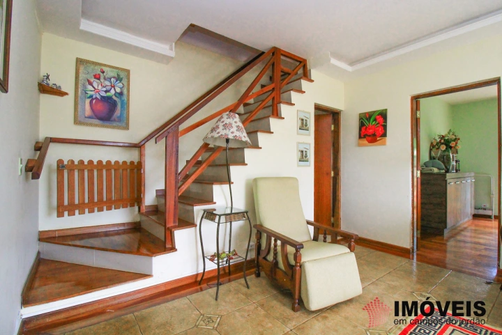 Imagem da galeria de fotos: Casa Residencial para Venda - Campos do Jordão, Vila Loly - REF: CA0144