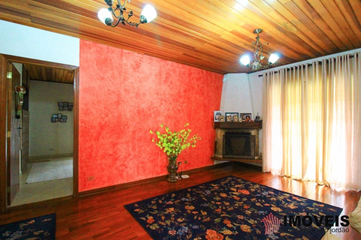 Imagem da galeria de fotos: Casa Residencial para Venda - Campos do Jordão, Vila Loly - REF: CA0144