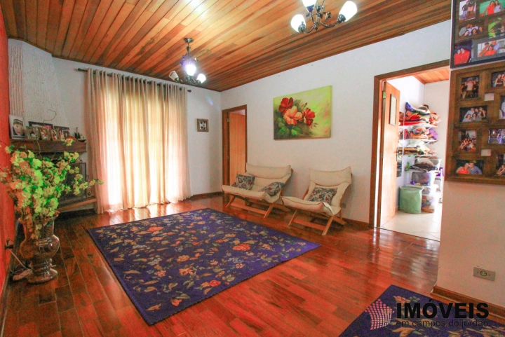 Imagem da galeria de fotos: Casa Residencial para Venda - Campos do Jordão, Vila Loly - REF: CA0144
