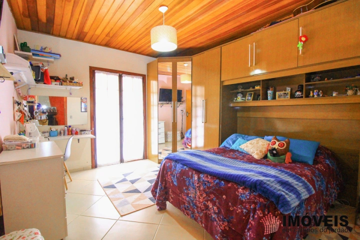 Imagem da galeria de fotos: Casa Residencial para Venda - Campos do Jordão, Vila Loly - REF: CA0144