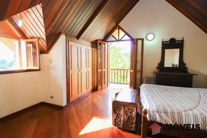 Casa Residencial para Venda - Campos do Jordão, Alto da Boa Vista - REF: 1994 Imagem da galeria de fotos: Casa Residencial para Venda - Campos do Jordão, Alto da Boa Vista - REF: 1994