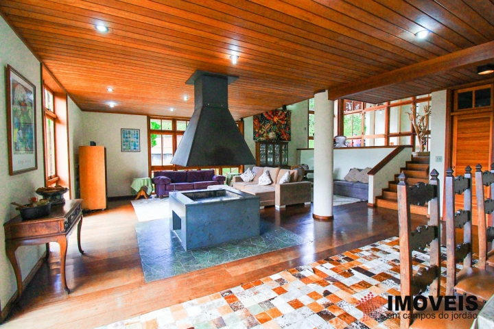 Casa Residencial para Venda - Campos do Jordão, Alto da Boa Vista - REF: 1994 Imagem da galeria de fotos: Casa Residencial para Venda - Campos do Jordão, Alto da Boa Vista - REF: 1994