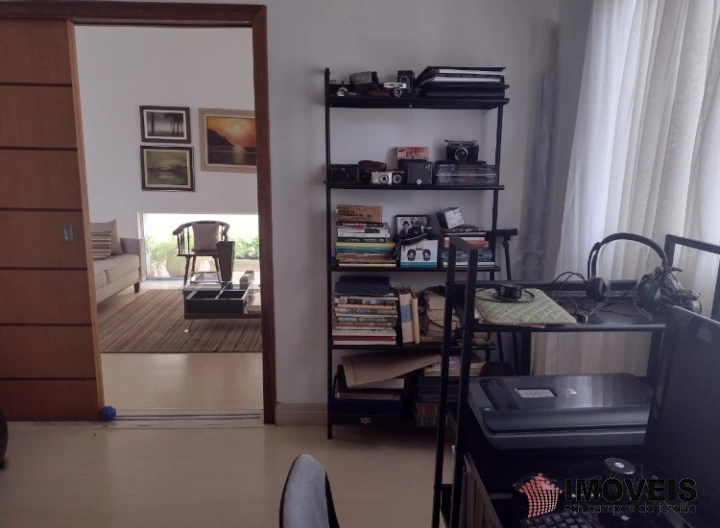 Imagem da galeria de fotos: Casa Residencial para Venda - Campos do Jordão, Vila Abernéssia - REF: 1984