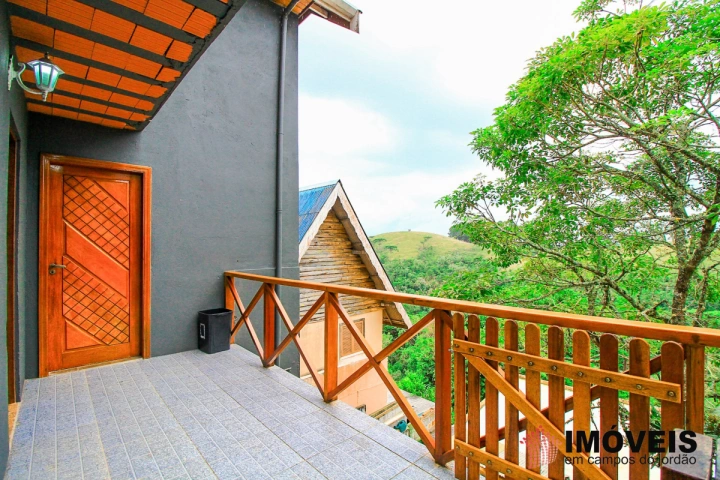 Casa Residencial para Venda - Campos do Jordão, Vila Campos do Jordão - REF: 1978 Imagem da galeria de fotos: Casa Residencial para Venda - Campos do Jordão, Vila Campos do Jordão - REF: 1978