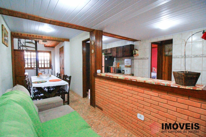 Casa Residencial para Venda - Campos do Jordão, Vila Campos do Jordão - REF: 1978 Imagem da galeria de fotos: Casa Residencial para Venda - Campos do Jordão, Vila Campos do Jordão - REF: 1978