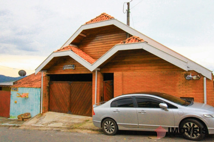 Casa Residencial para Venda - Campos do Jordão, Vila Campos do Jordão - REF: 1978 Imagem da galeria de fotos: Casa Residencial para Venda - Campos do Jordão, Vila Campos do Jordão - REF: 1978