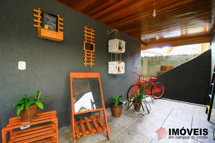 Casa Residencial para Venda - Campos do Jordão, Vila Campos do Jordão - REF: 1978 Imagem da galeria de fotos: Casa Residencial para Venda - Campos do Jordão, Vila Campos do Jordão - REF: 1978