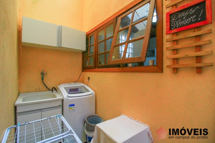 Casa Residencial para Venda - Campos do Jordão, Vila Campos do Jordão - REF: 1978 Imagem da galeria de fotos: Casa Residencial para Venda - Campos do Jordão, Vila Campos do Jordão - REF: 1978