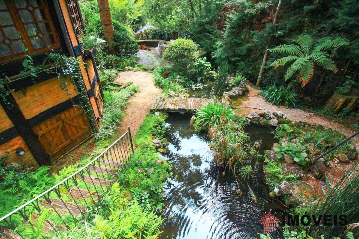 Casa Residencial para Venda - Campos do Jordão, Jardim Véu da Noiva - REF: 1976 Imagem da galeria de fotos: Casa Residencial para Venda - Campos do Jordão, Jardim Véu da Noiva - REF: 1976