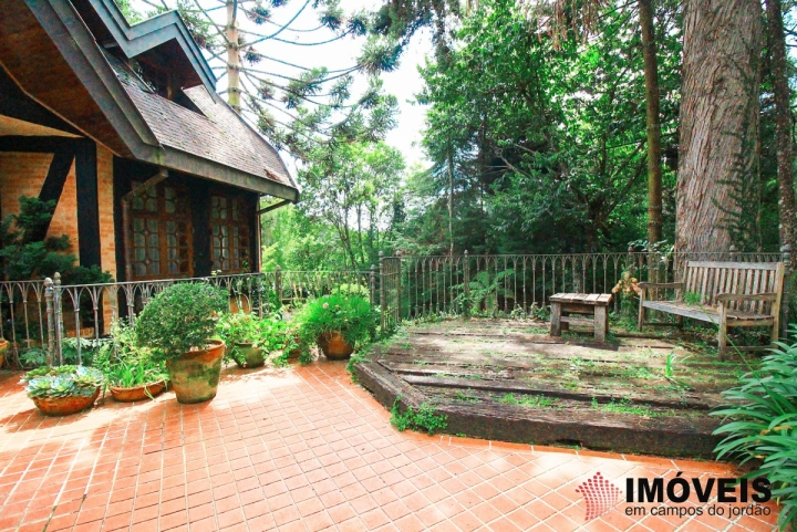 Casa Residencial para Venda - Campos do Jordão, Jardim Véu da Noiva - REF: 1976 Imagem da galeria de fotos: Casa Residencial para Venda - Campos do Jordão, Jardim Véu da Noiva - REF: 1976