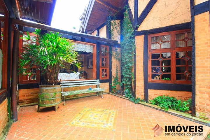 Casa Residencial para Venda - Campos do Jordão, Jardim Véu da Noiva - REF: 1976 Imagem da galeria de fotos: Casa Residencial para Venda - Campos do Jordão, Jardim Véu da Noiva - REF: 1976