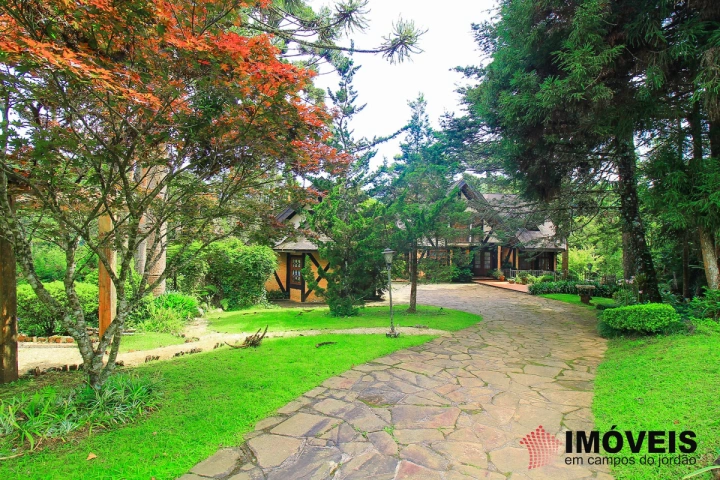 Casa Residencial para Venda - Campos do Jordão, Jardim Véu da Noiva - REF: 1976 Imagem da galeria de fotos: Casa Residencial para Venda - Campos do Jordão, Jardim Véu da Noiva - REF: 1976