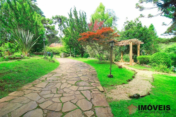 Casa Residencial para Venda - Campos do Jordão, Jardim Véu da Noiva - REF: 1976 Imagem da galeria de fotos: Casa Residencial para Venda - Campos do Jordão, Jardim Véu da Noiva - REF: 1976