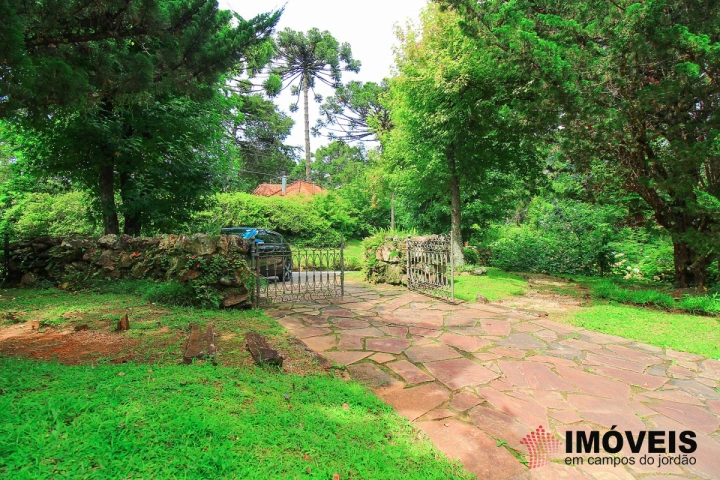 Casa Residencial para Venda - Campos do Jordão, Jardim Véu da Noiva - REF: 1976 Imagem da galeria de fotos: Casa Residencial para Venda - Campos do Jordão, Jardim Véu da Noiva - REF: 1976