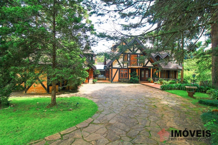 Casa Residencial para Venda - Campos do Jordão, Jardim Véu da Noiva - REF: 1976 Imagem da galeria de fotos: Casa Residencial para Venda - Campos do Jordão, Jardim Véu da Noiva - REF: 1976