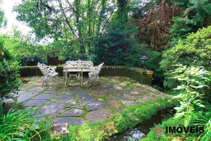 Casa Residencial para Venda - Campos do Jordão, Jardim Véu da Noiva - REF: 1976 Imagem da galeria de fotos: Casa Residencial para Venda - Campos do Jordão, Jardim Véu da Noiva - REF: 1976
