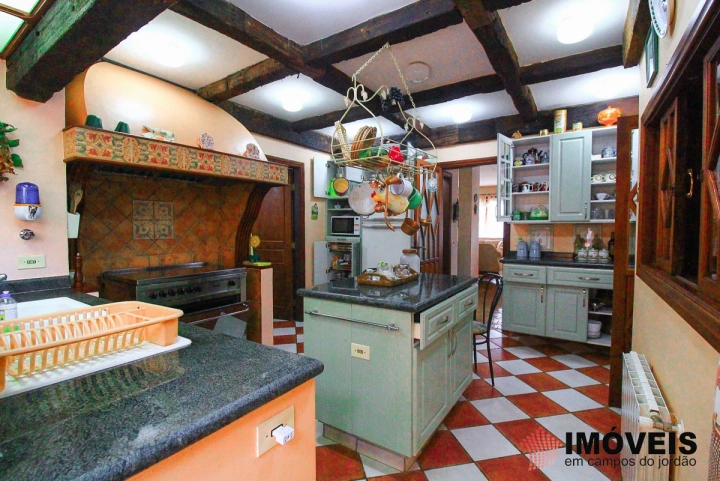 Casa Residencial para Venda - Campos do Jordão, Jardim Véu da Noiva - REF: 1976 Imagem da galeria de fotos: Casa Residencial para Venda - Campos do Jordão, Jardim Véu da Noiva - REF: 1976