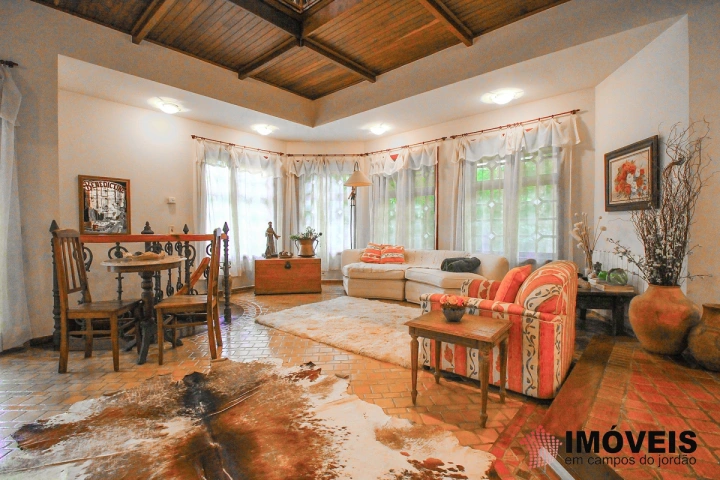 Casa Residencial para Venda - Campos do Jordão, Jardim Véu da Noiva - REF: 1976 Imagem da galeria de fotos: Casa Residencial para Venda - Campos do Jordão, Jardim Véu da Noiva - REF: 1976