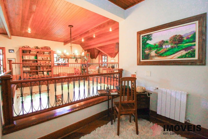 Casa Residencial para Venda - Campos do Jordão, Jardim Véu da Noiva - REF: 1976 Imagem da galeria de fotos: Casa Residencial para Venda - Campos do Jordão, Jardim Véu da Noiva - REF: 1976