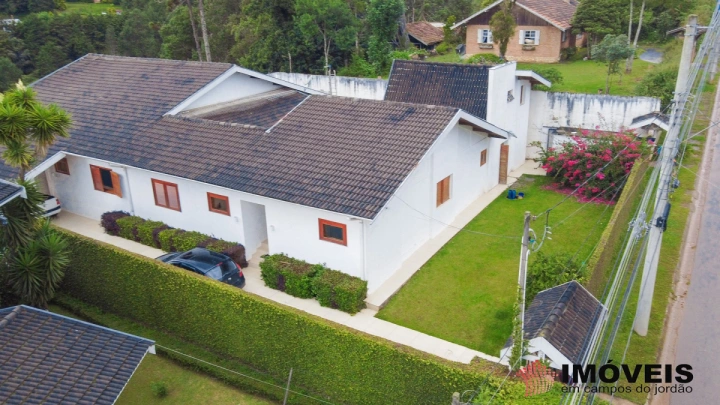 Casa Residencial para Venda - Campos do Jordão, Alto do Capivari - REF: 1972 Imagem da galeria de fotos: Casa Residencial para Venda - Campos do Jordão, Alto do Capivari - REF: 1972