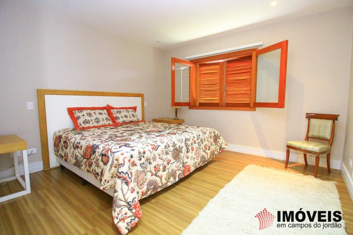 Casa Residencial para Venda - Campos do Jordão, Alto do Capivari - REF: 1972 Imagem da galeria de fotos: Casa Residencial para Venda - Campos do Jordão, Alto do Capivari - REF: 1972