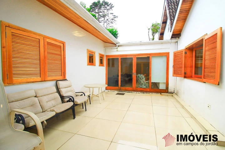 Casa Residencial para Venda - Campos do Jordão, Alto do Capivari - REF: 1972 Imagem da galeria de fotos: Casa Residencial para Venda - Campos do Jordão, Alto do Capivari - REF: 1972