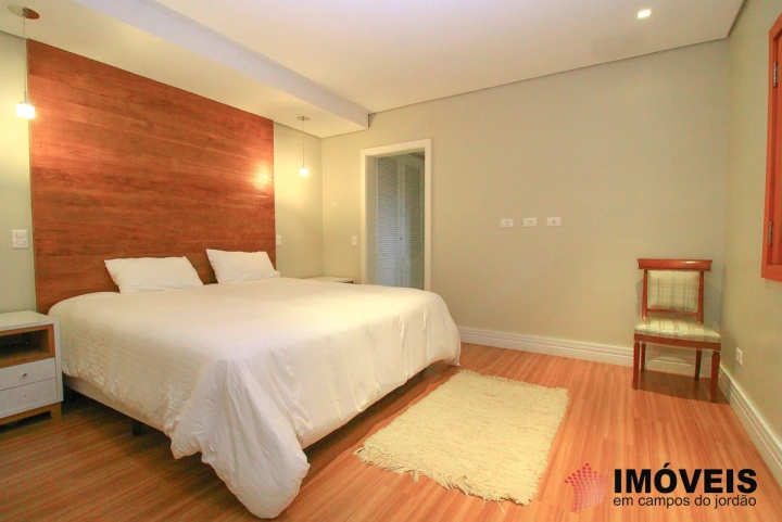 Casa Residencial para Venda - Campos do Jordão, Alto do Capivari - REF: 1972 Imagem da galeria de fotos: Casa Residencial para Venda - Campos do Jordão, Alto do Capivari - REF: 1972