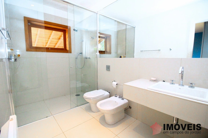 Casa Residencial para Venda - Campos do Jordão, Alto do Capivari - REF: 1972 Imagem da galeria de fotos: Casa Residencial para Venda - Campos do Jordão, Alto do Capivari - REF: 1972