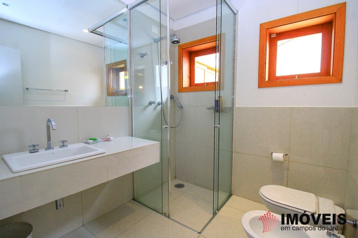 Casa Residencial para Venda - Campos do Jordão, Alto do Capivari - REF: 1972 Imagem da galeria de fotos: Casa Residencial para Venda - Campos do Jordão, Alto do Capivari - REF: 1972