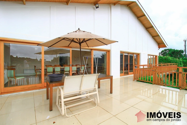 Casa Residencial para Venda - Campos do Jordão, Alto do Capivari - REF: 1972 Imagem da galeria de fotos: Casa Residencial para Venda - Campos do Jordão, Alto do Capivari - REF: 1972