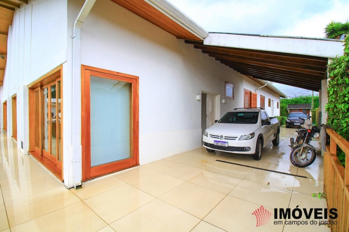 Casa Residencial para Venda - Campos do Jordão, Alto do Capivari - REF: 1972 Imagem da galeria de fotos: Casa Residencial para Venda - Campos do Jordão, Alto do Capivari - REF: 1972