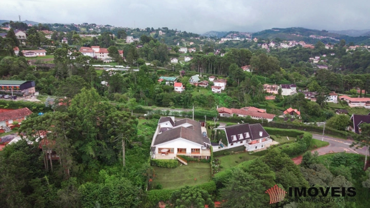 Casa Residencial para Venda - Campos do Jordão, Alto do Capivari - REF: 1972 Imagem da galeria de fotos: Casa Residencial para Venda - Campos do Jordão, Alto do Capivari - REF: 1972