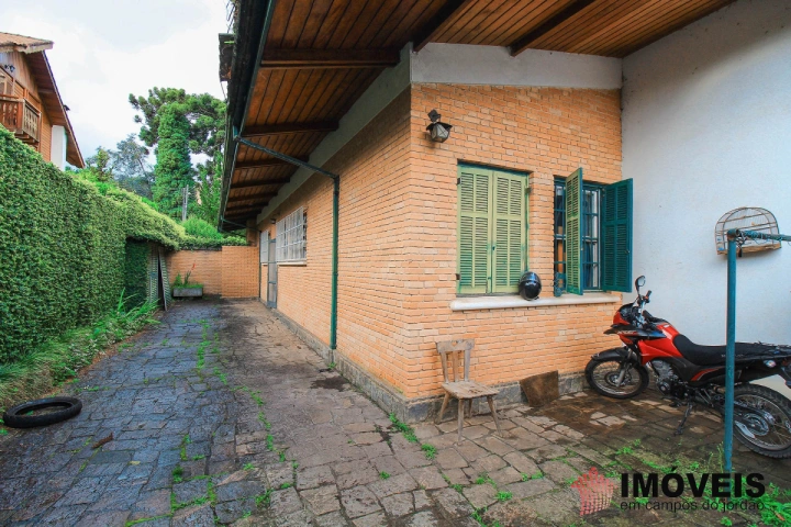 Casa Residencial para Venda - Campos do Jordão, Alto do Capivari - REF: 1969 Imagem da galeria de fotos: Casa Residencial para Venda - Campos do Jordão, Alto do Capivari - REF: 1969